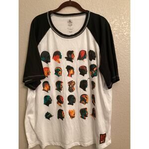 Disney Parks Marvel Studios The First Ten Years Avengers: Infinity War XL